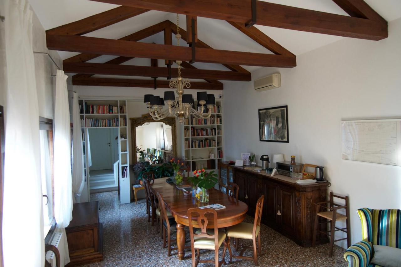 Bed and Breakfast Casa Colleoni Венеция Экстерьер фото