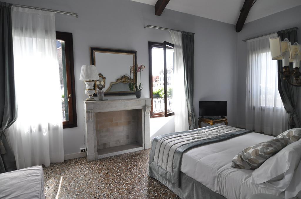 Bed and Breakfast Casa Colleoni Венеция Экстерьер фото