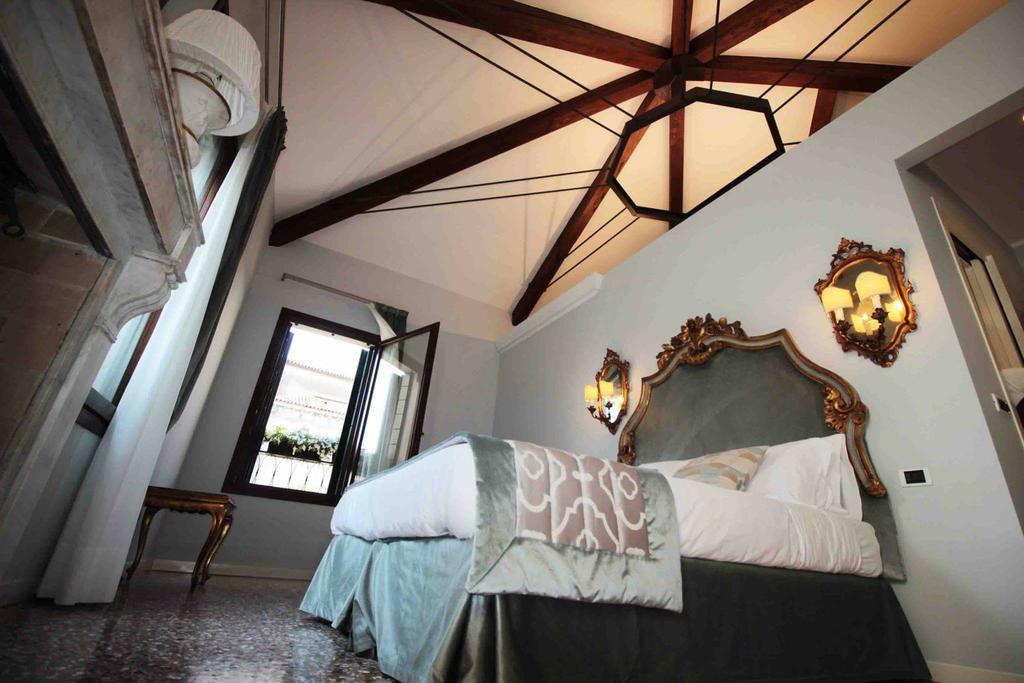 Bed and Breakfast Casa Colleoni Венеция Экстерьер фото
